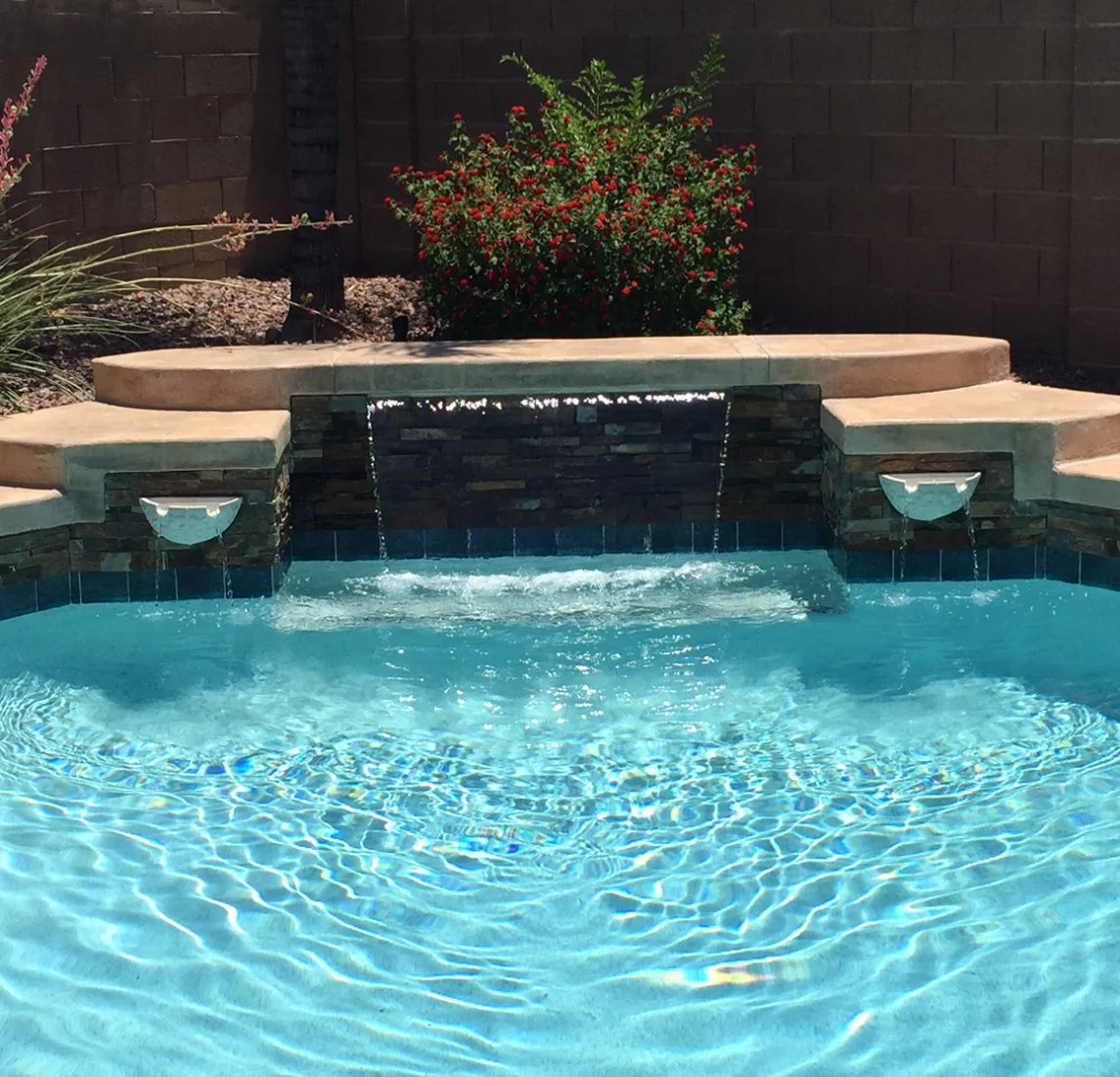 Pool water features and pool remodeling contractor Arizona